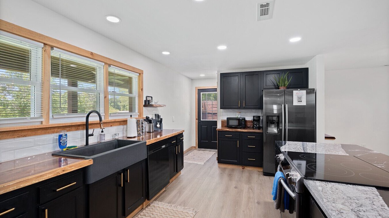 Photo of Kitchen in Rogers