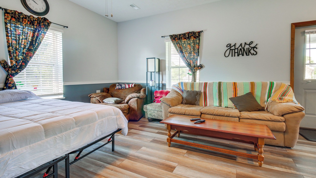 Photo of Bedroom in Jonesville