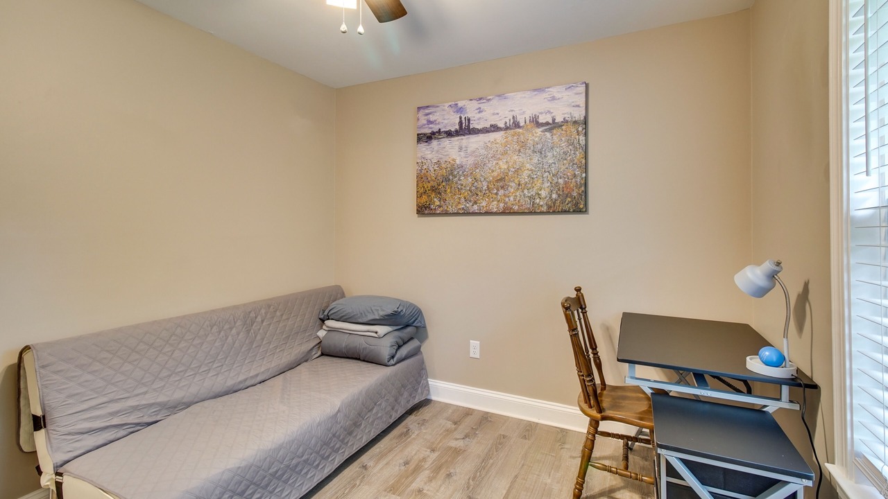 Photo of Livingroom in Star Tannery