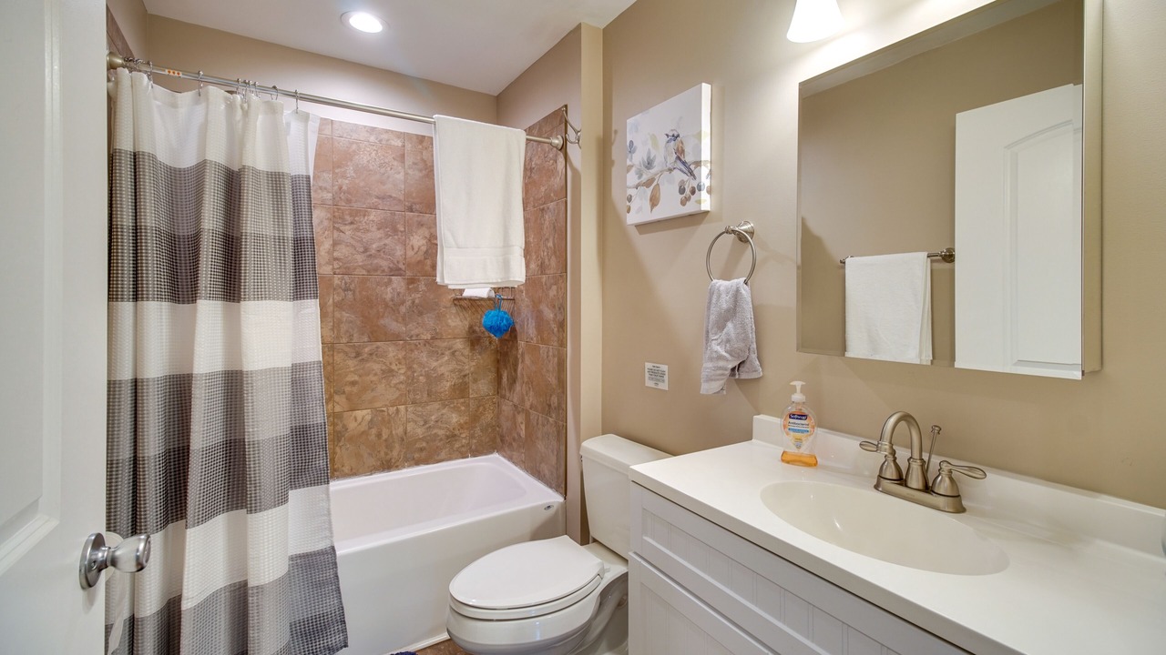 Photo of Bathroom in Star Tannery