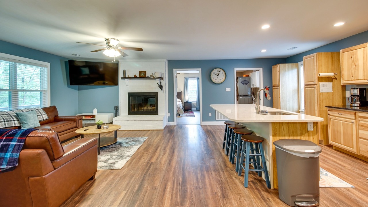 Photo of Livingroom in Star Tannery