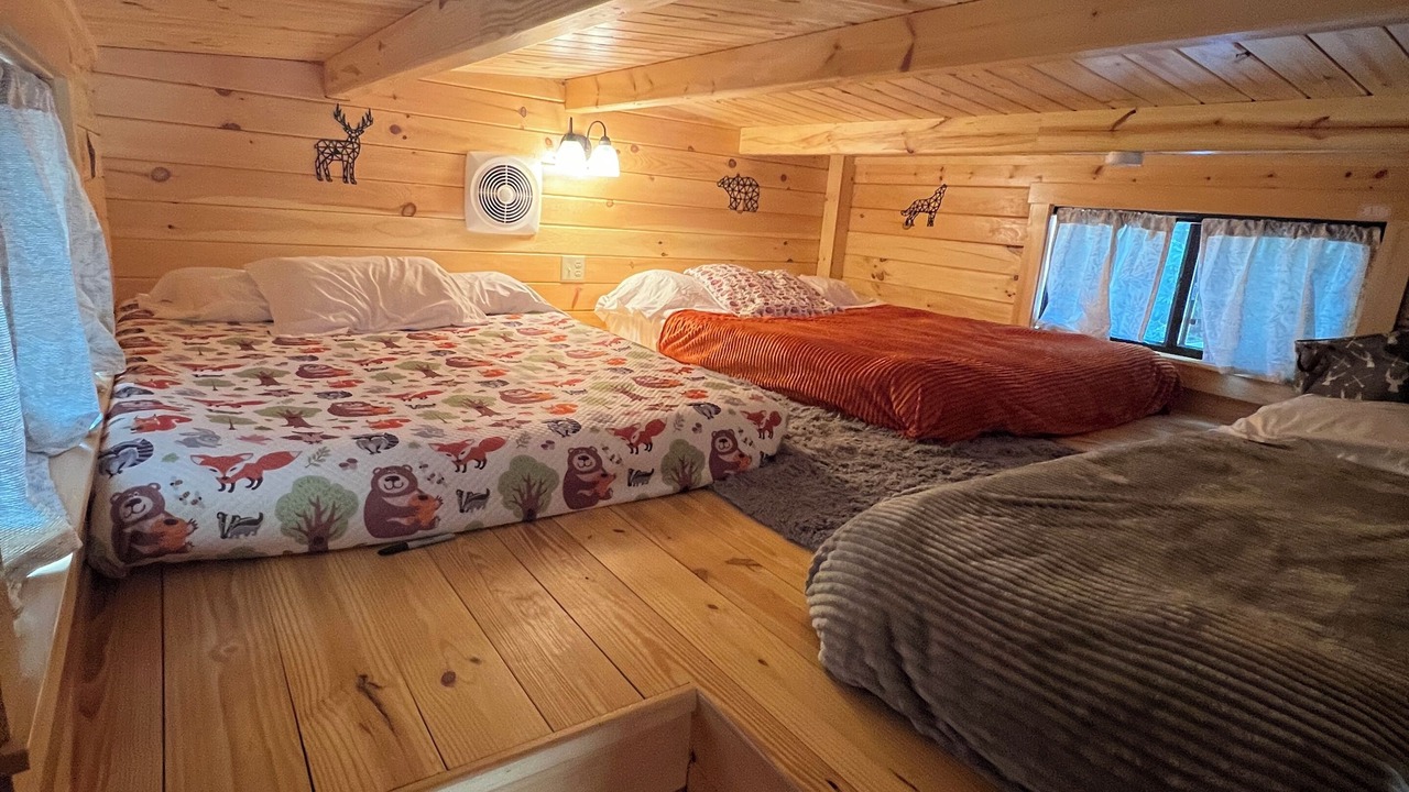 Photo of Bedroom in Mountain City