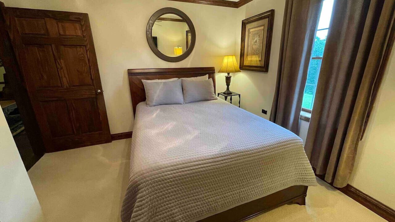 Photo of Bedroom in Knoxville