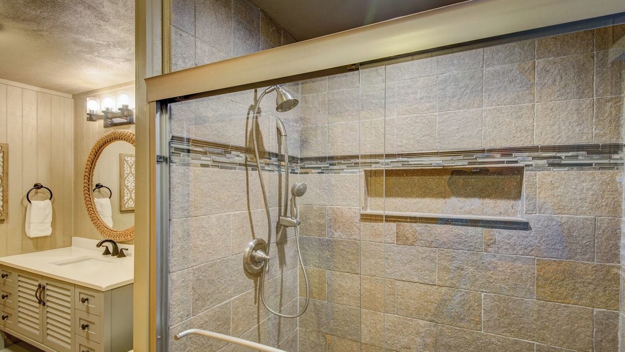 Photo of Bathroom in West Jefferson