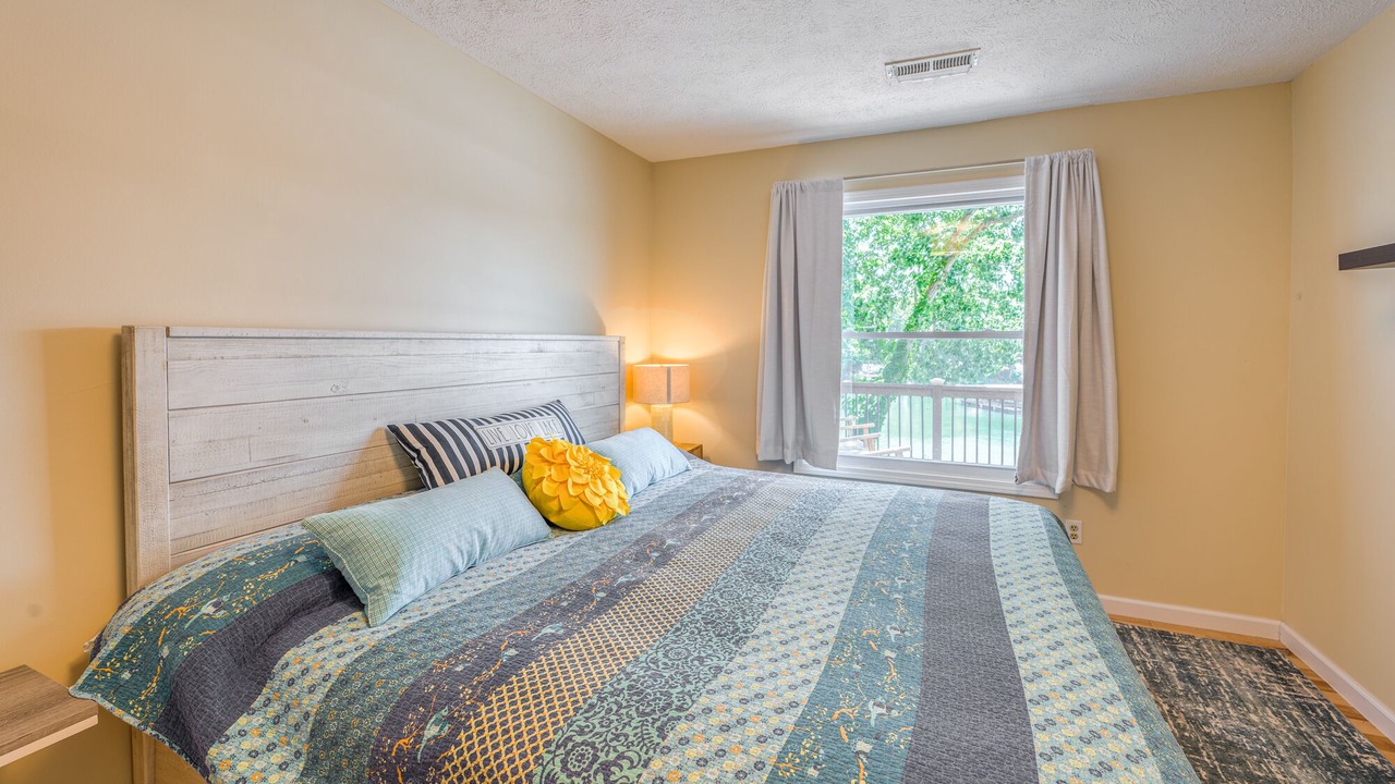 Photo of Bedroom in Lynn Garden