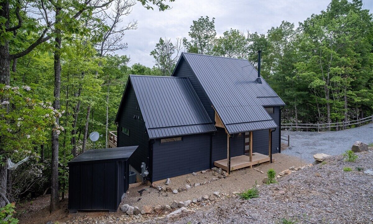 Photo of Outdoor in Pisgah Forest