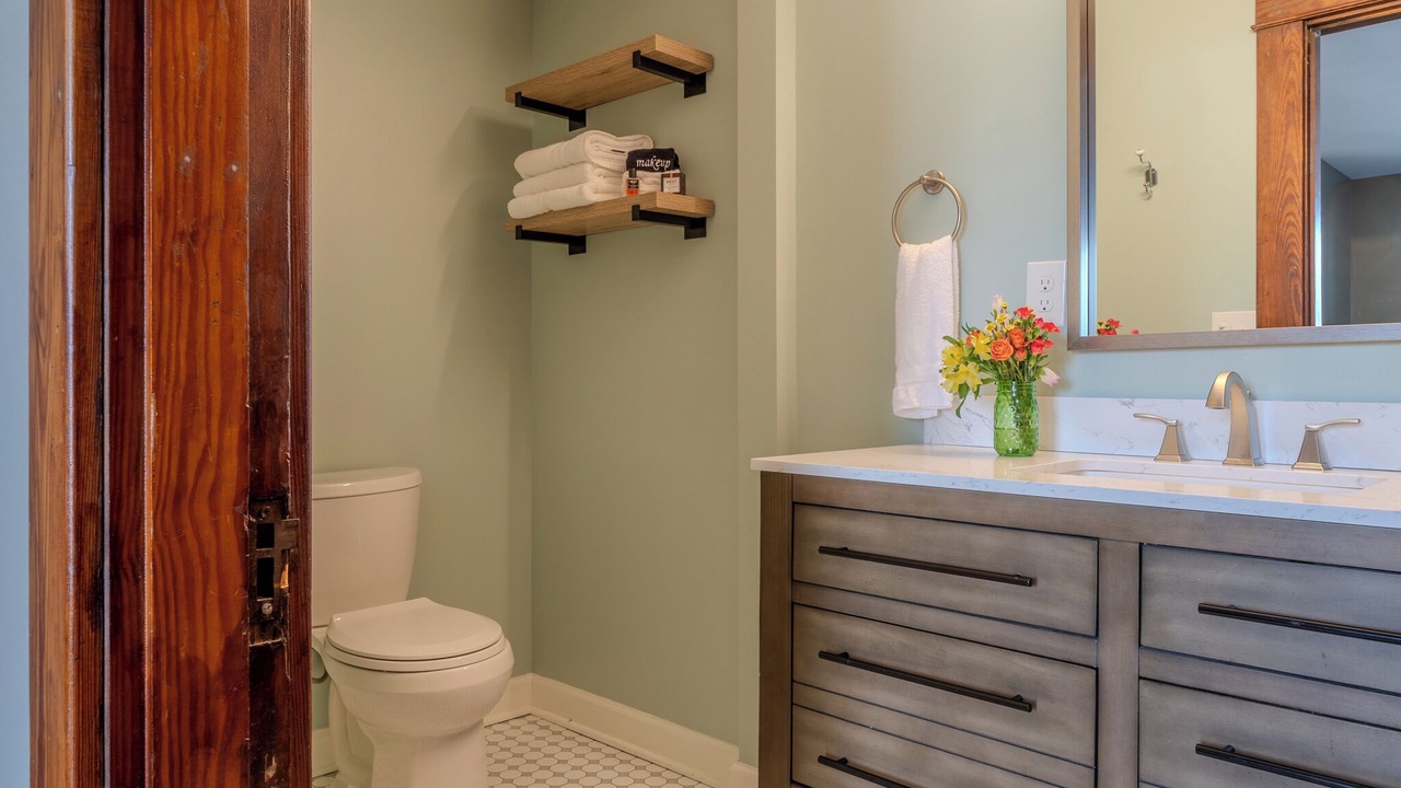 Photo of Bathroom in Frankfort