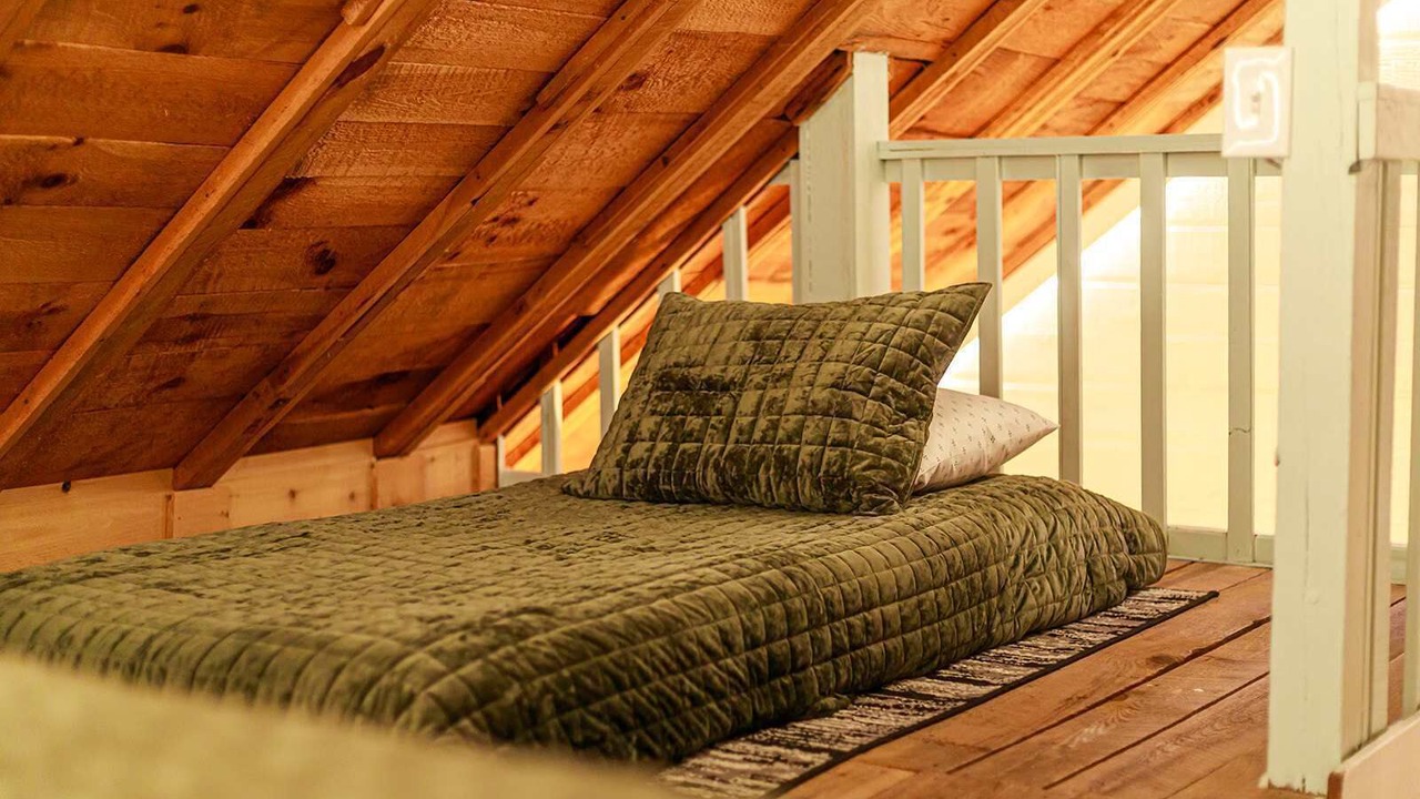 Photo of Bedroom in Saluda