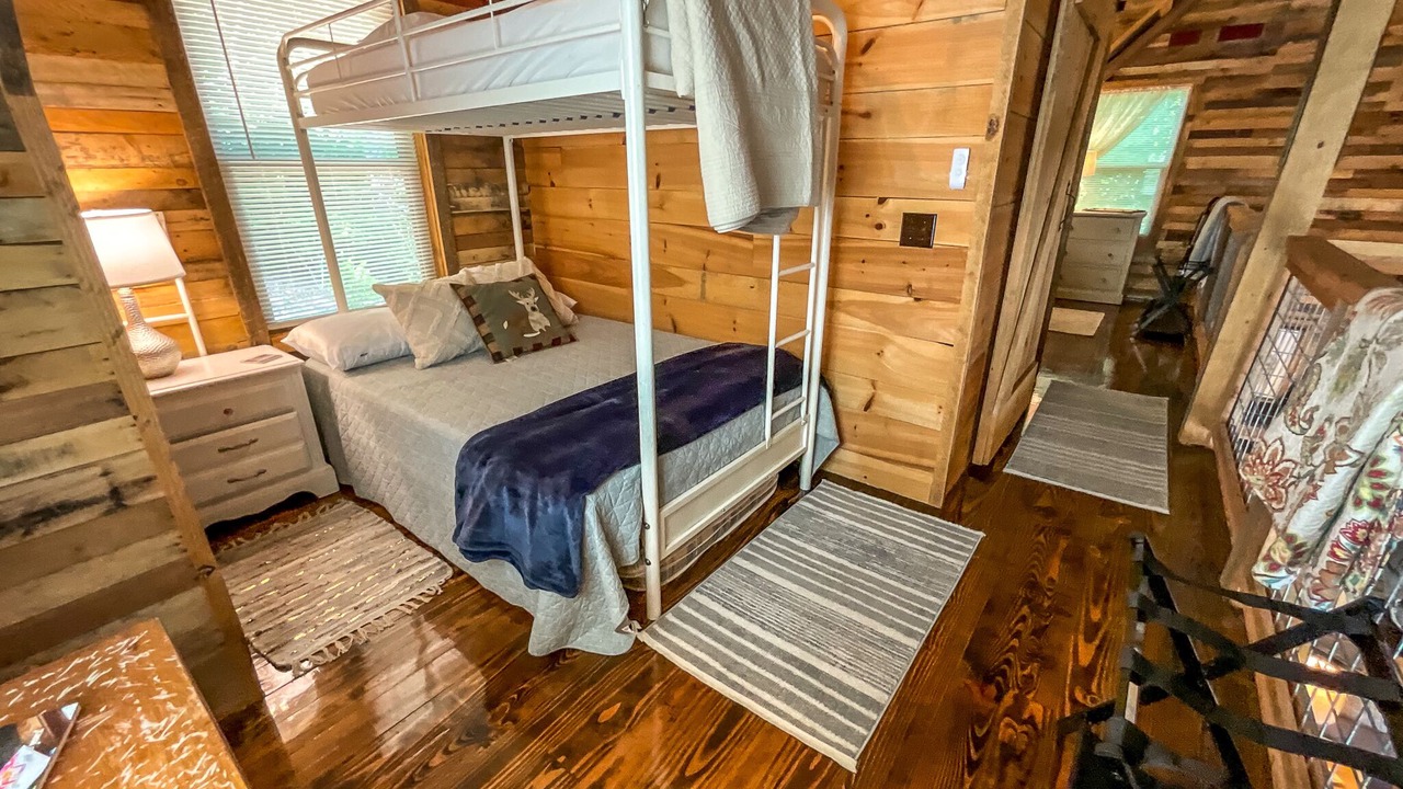 Photo of Bedroom in Millers Creek