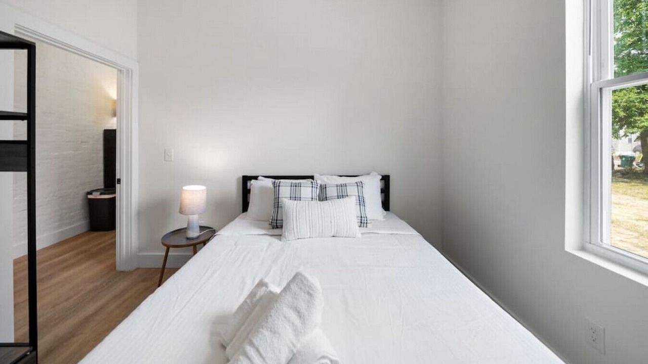 Photo of Bedroom in Walnut Hills