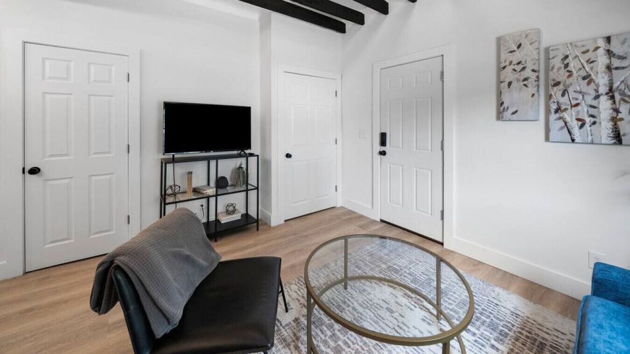 Photo of Livingroom in Walnut Hills