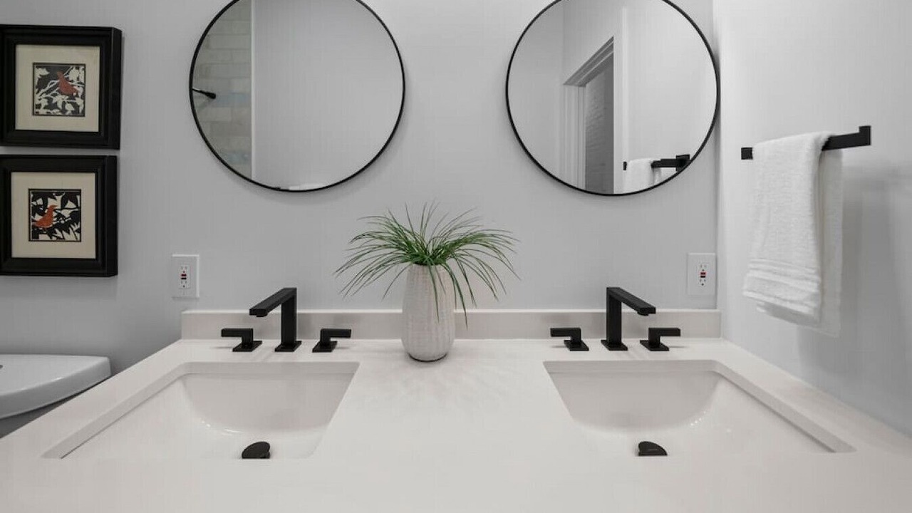Photo of Bathroom in Walnut Hills