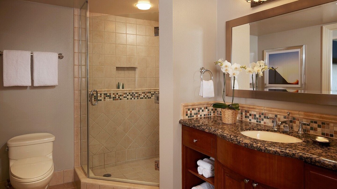 Photo of Bathroom in Gateway District