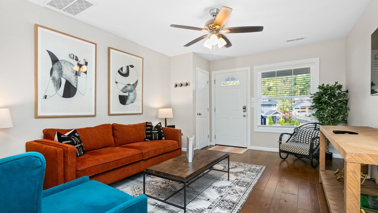 Photo of Bedroom in Asheville