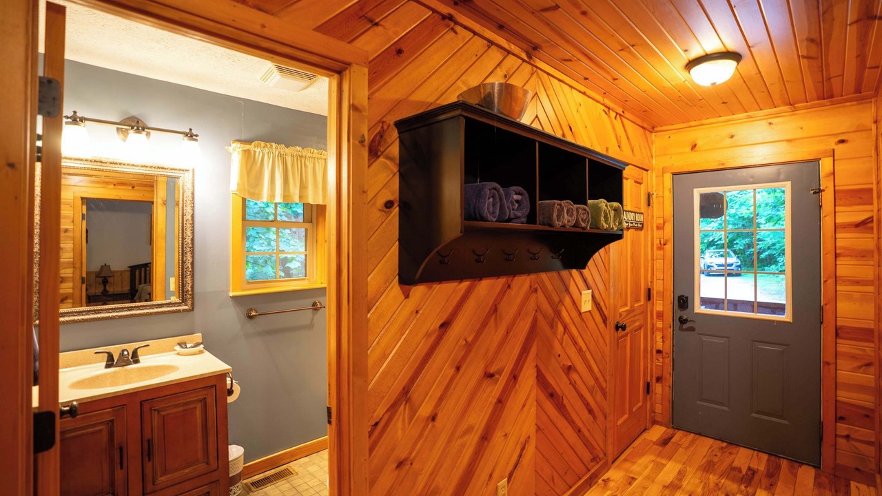 Photo of Bathroom in Stanton