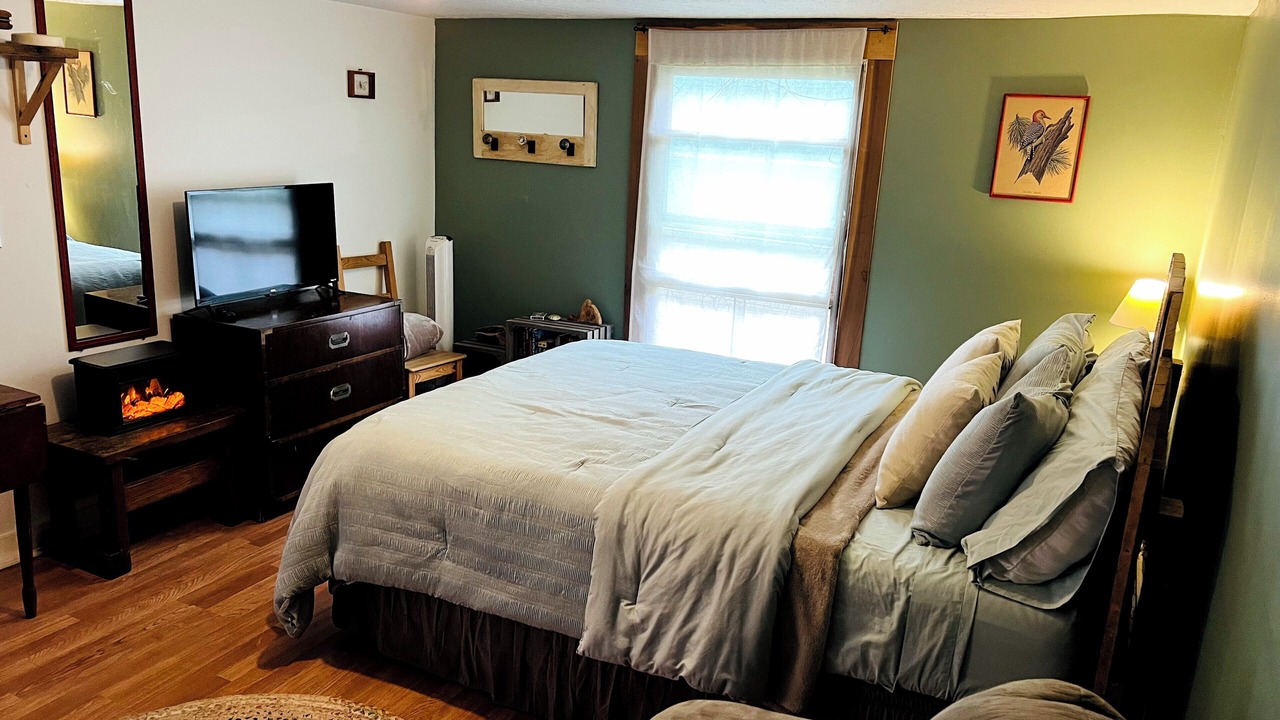 Photo of Bedroom in Advent