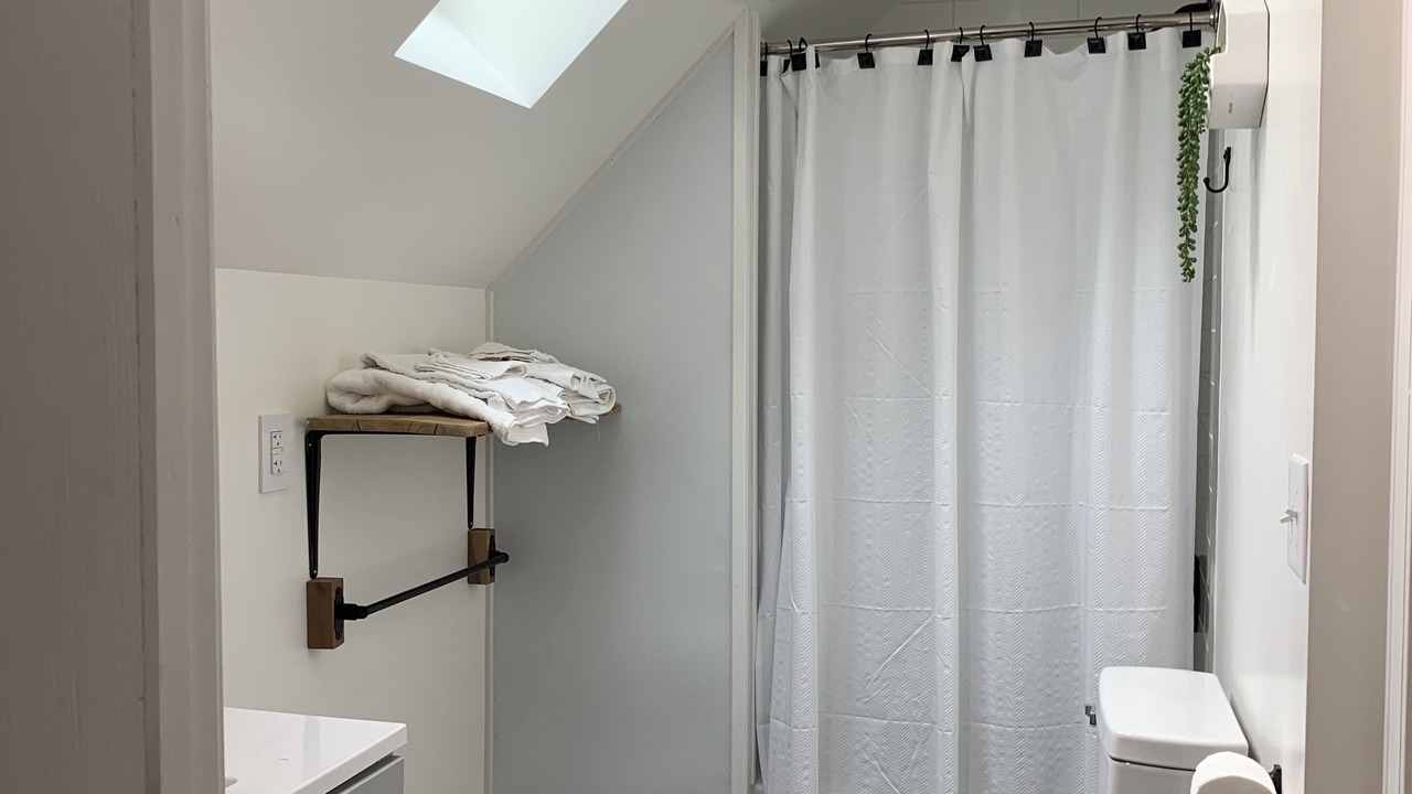 Photo of Bathroom in Thayerville