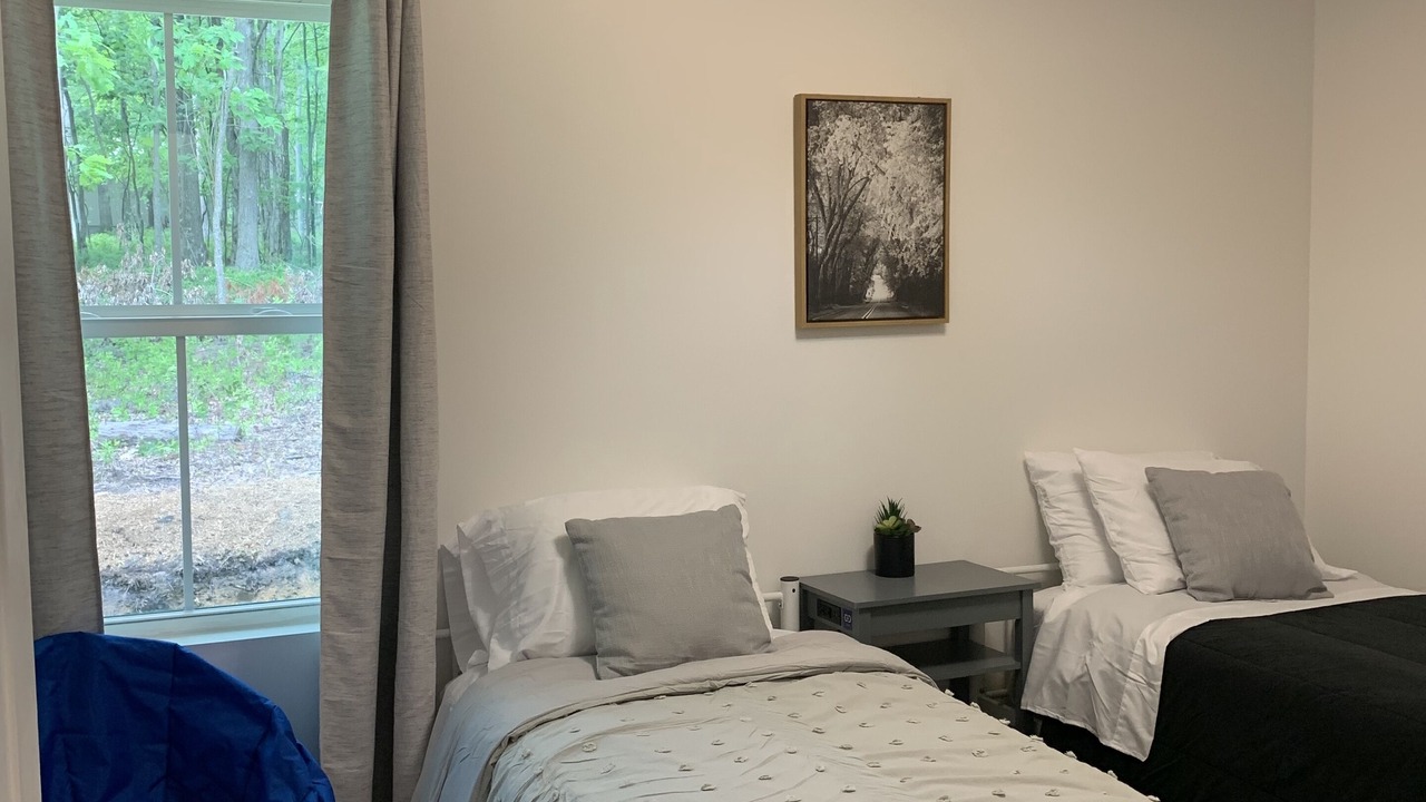 Photo of Bedroom in Thayerville