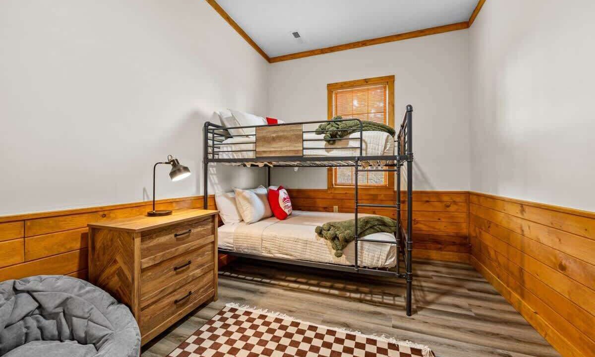 Photo of Bedroom in Sevierville