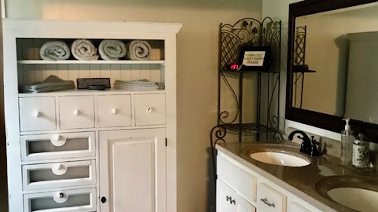 Photo of Bathroom in Zirconia