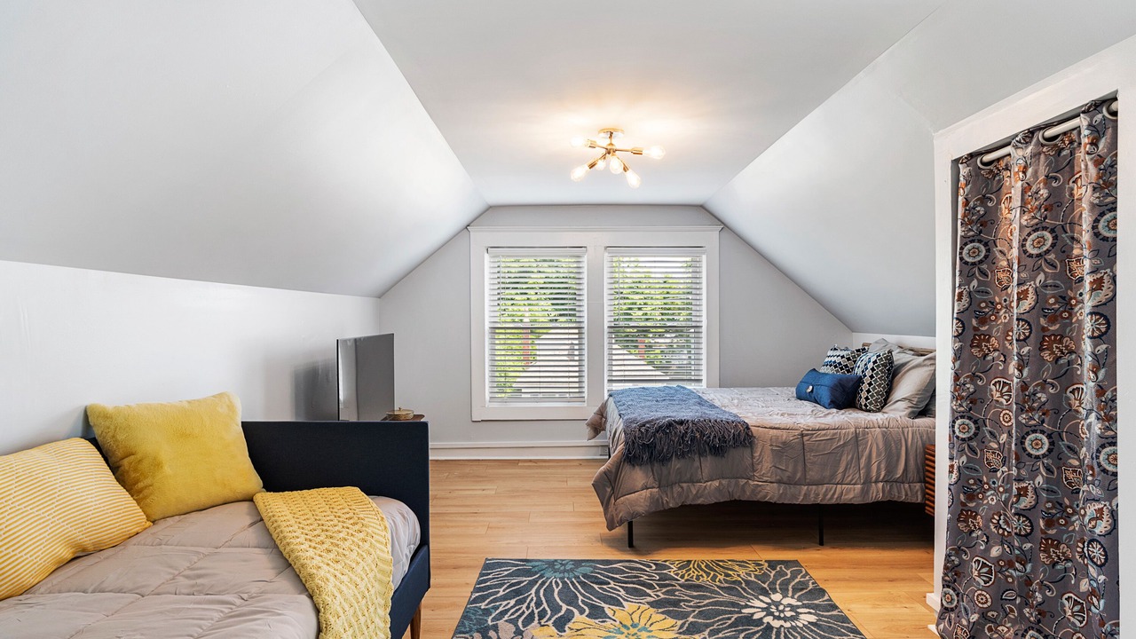 Photo of Bedroom in Oakley