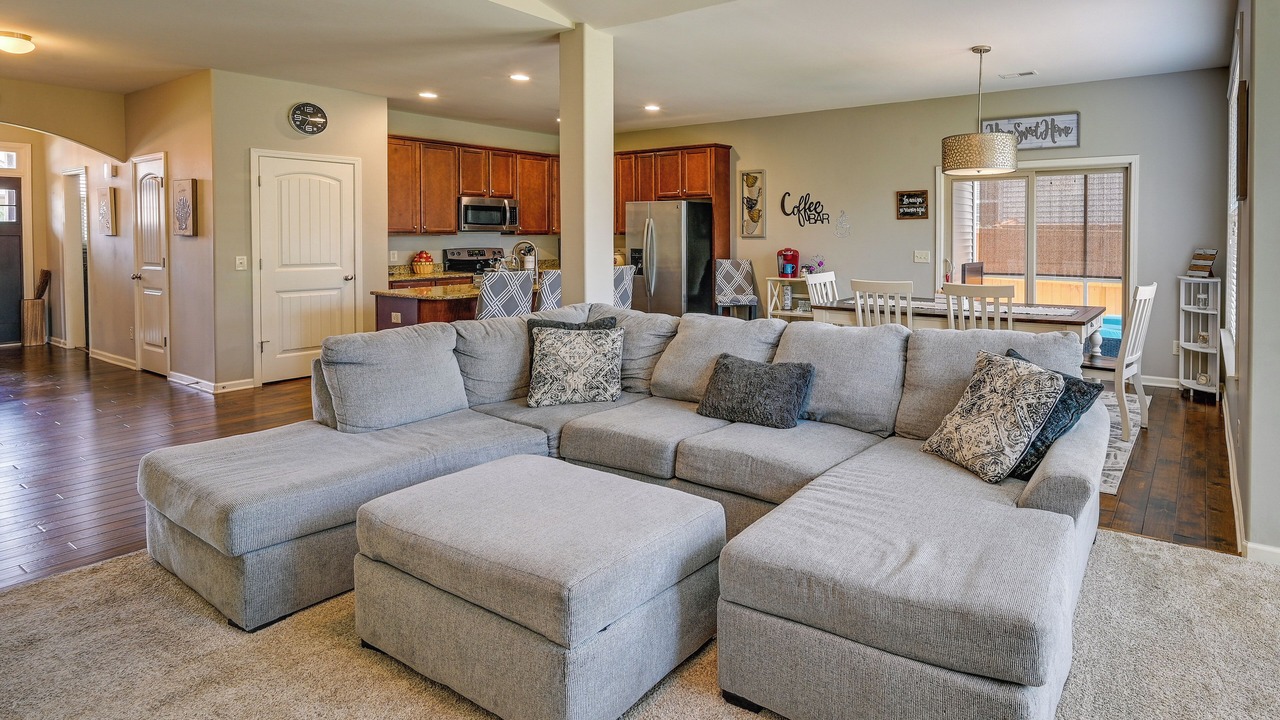 Photo of Livingroom in Greenville