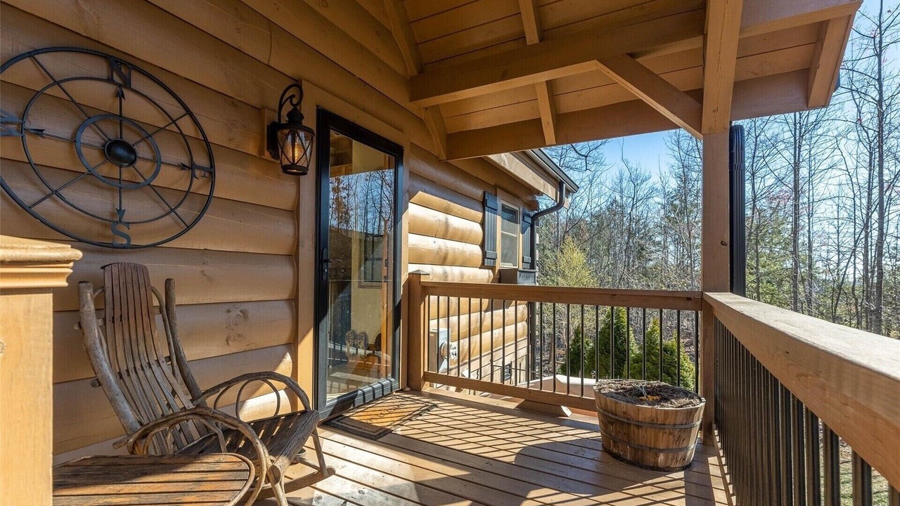 Photo of Outdoor in Vein Mountain