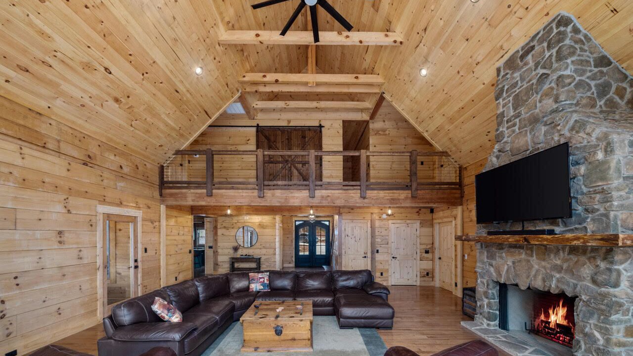 Photo of Livingroom in Lake Lure
