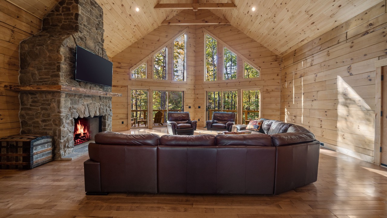 Photo of Livingroom in Lake Lure