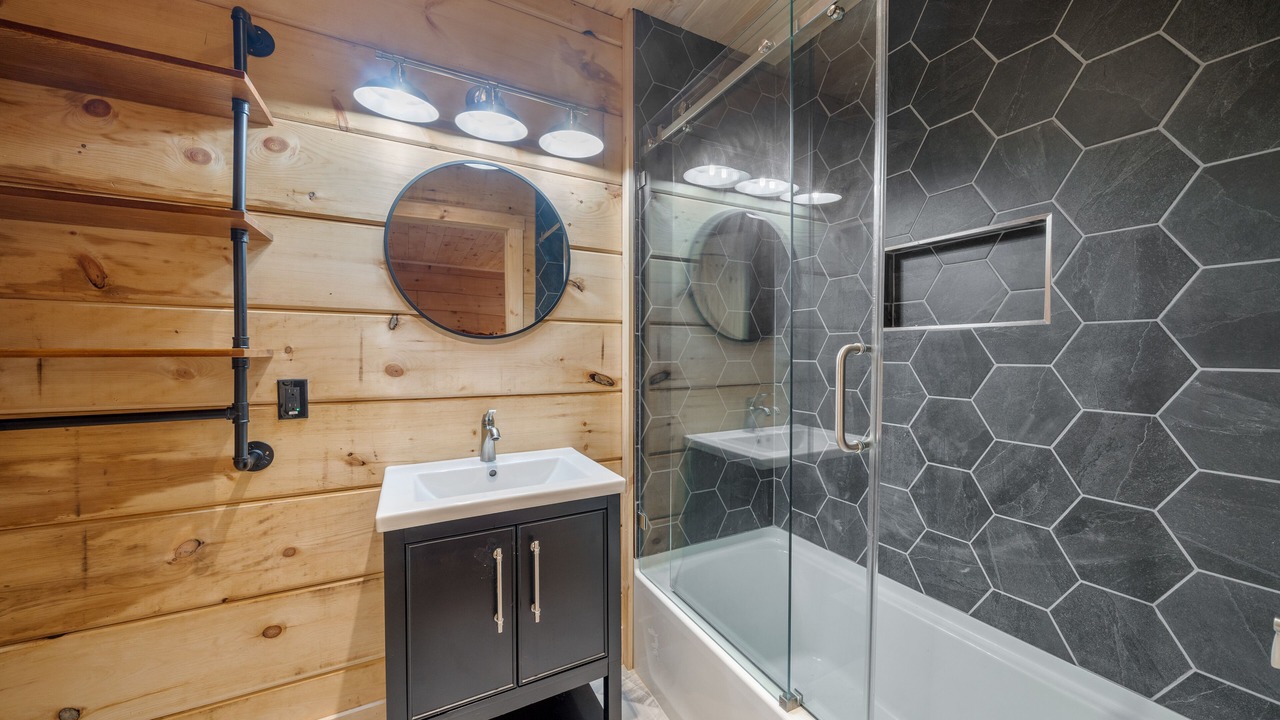 Photo of Bathroom in Lake Lure