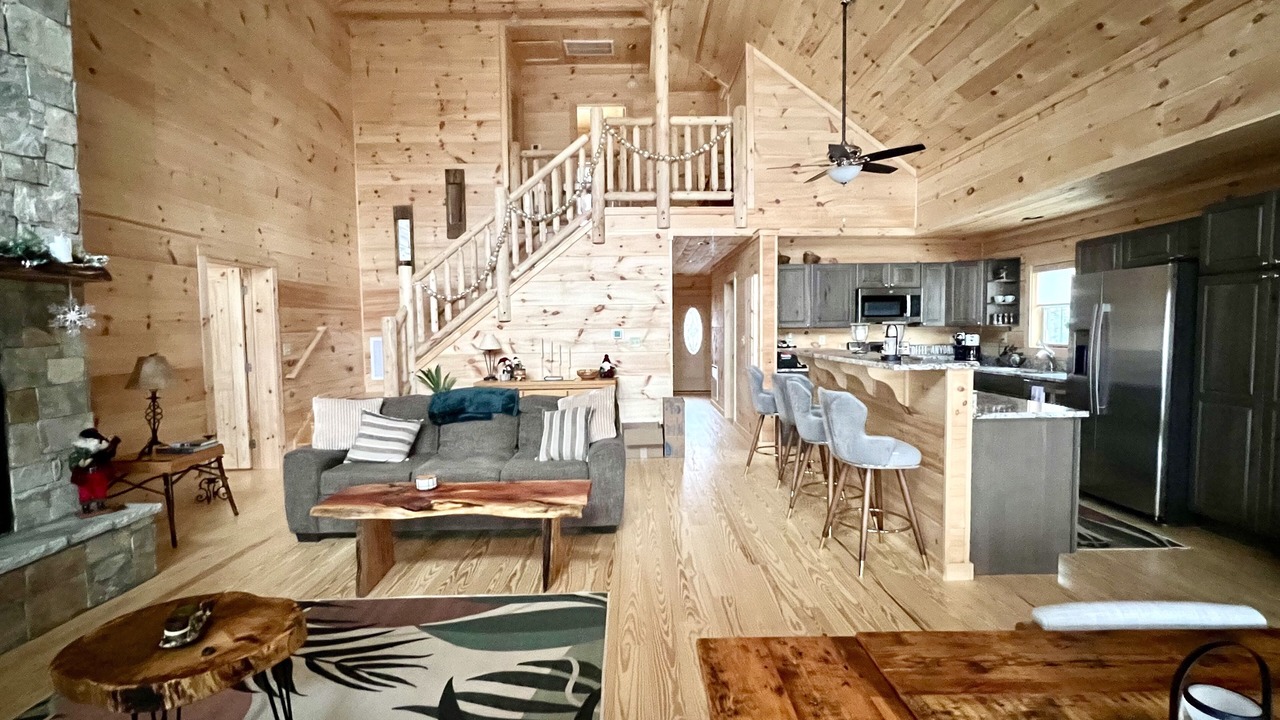 Photo of Livingroom in Lake Lure