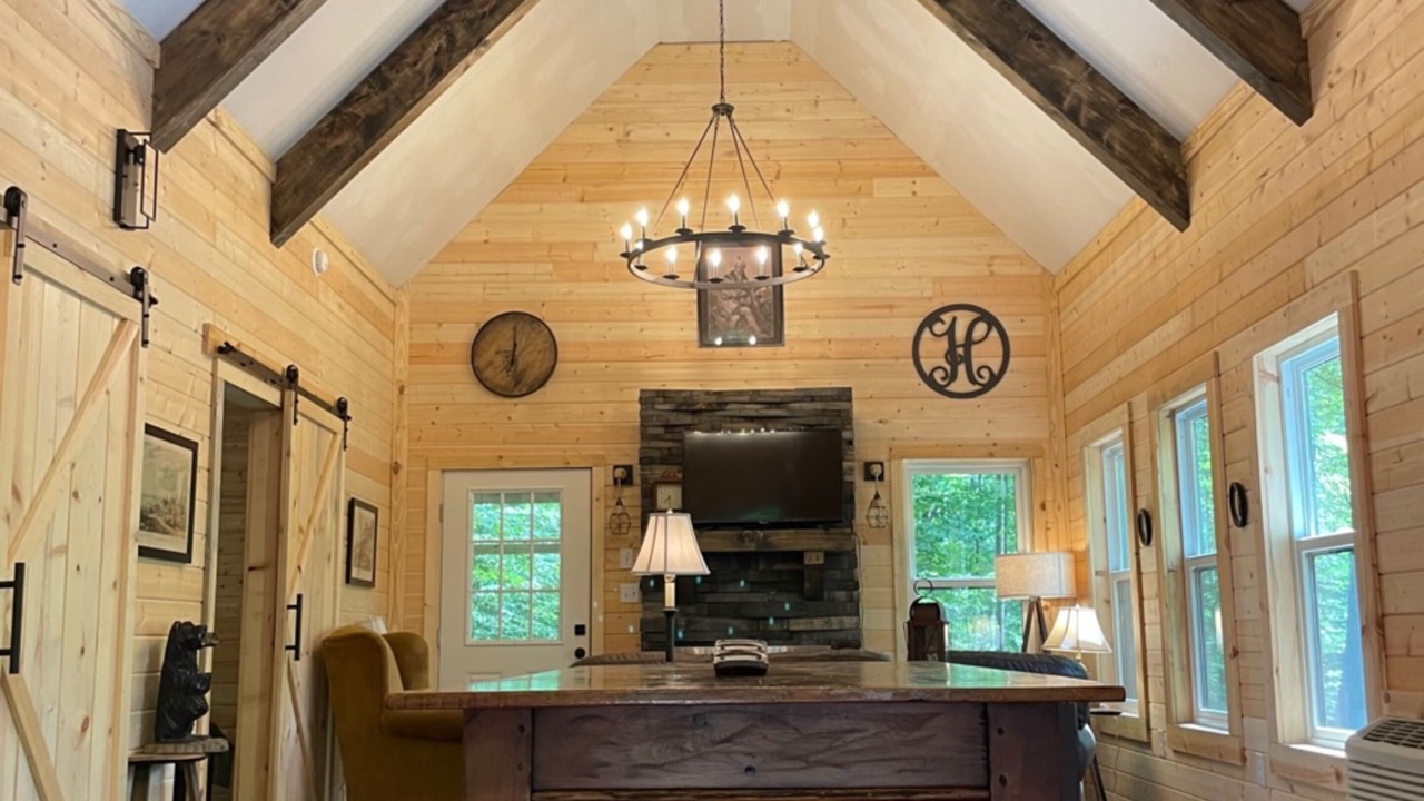Photo of Bedroom in Means