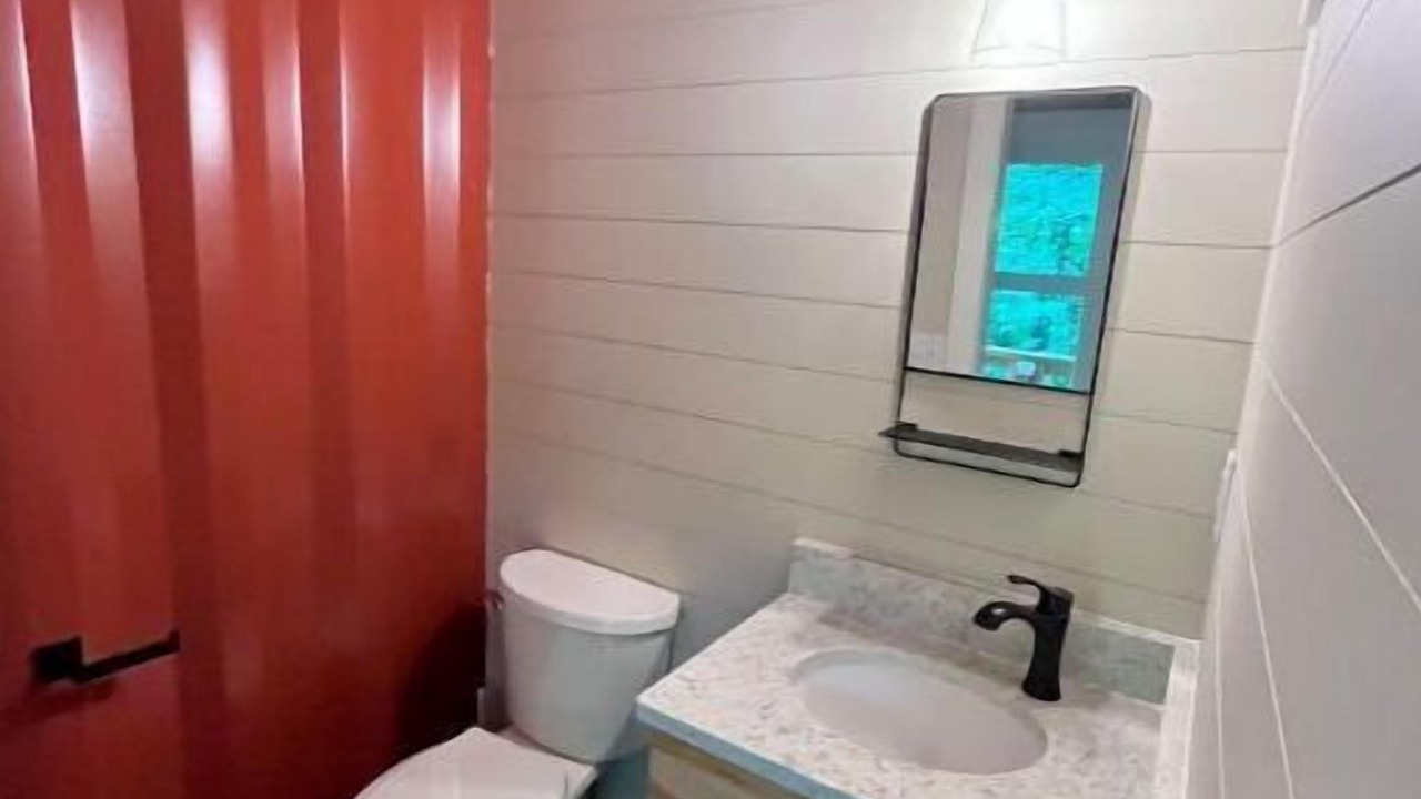 Photo of Bedroom in Swannanoa