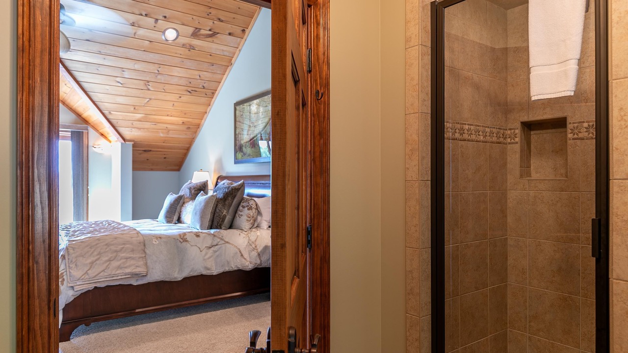 Photo of Bedroom in Elk Park