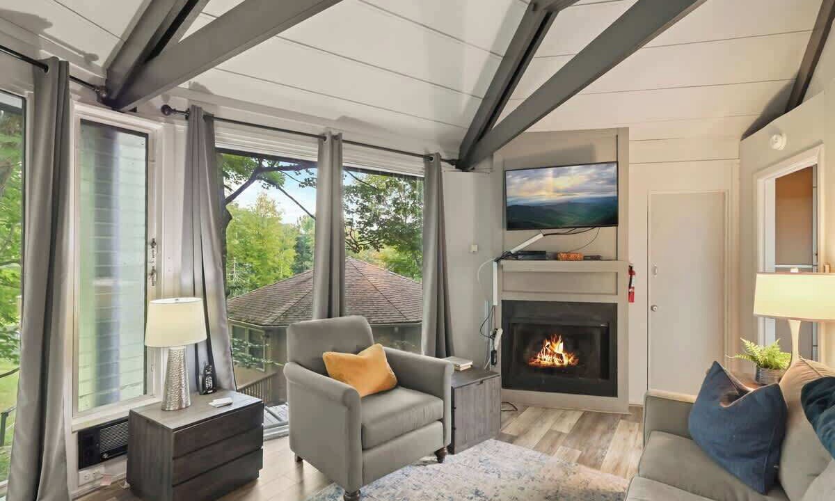 Photo of Livingroom in Sugar Mountain