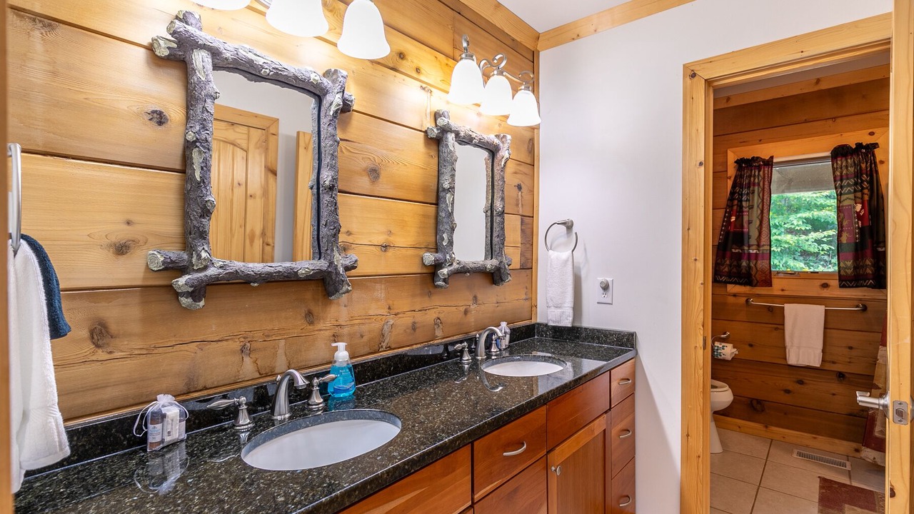 Photo of Bathroom in Boone