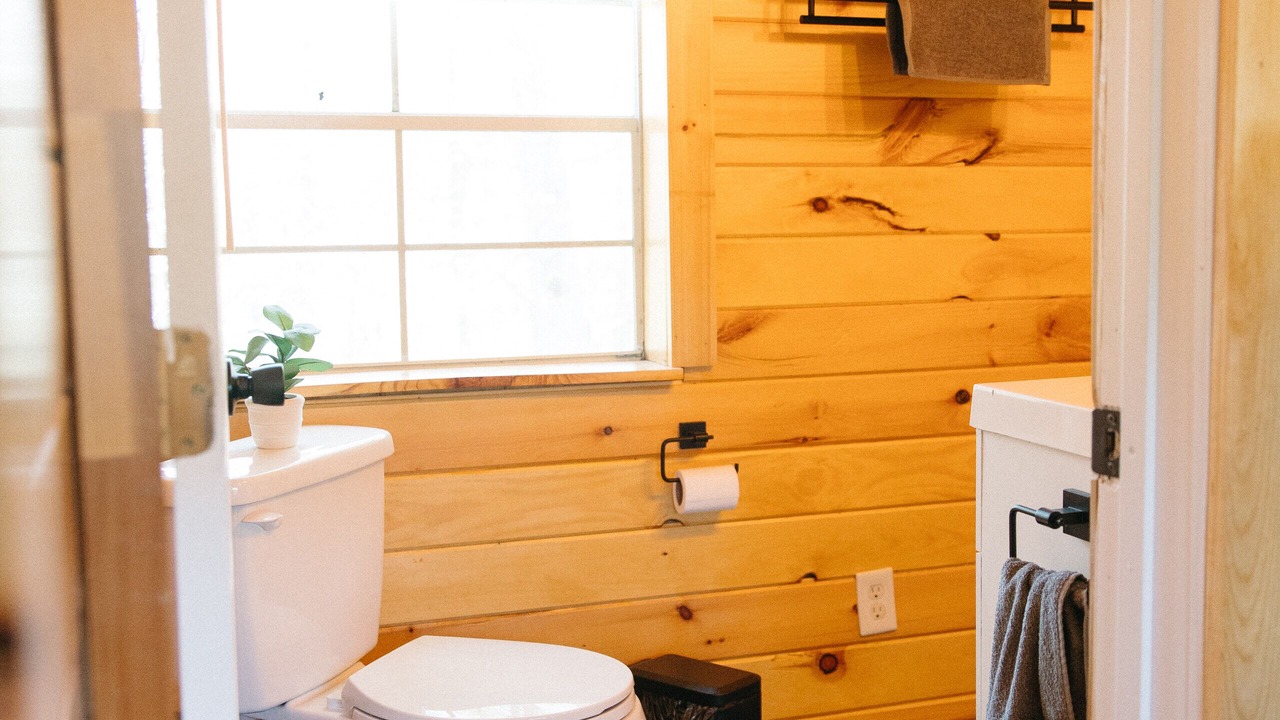 Photo of Bathroom in Pine Ridge