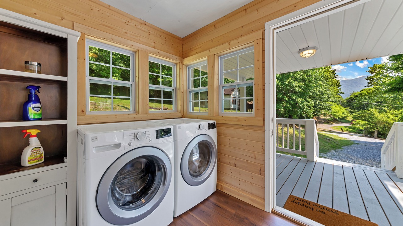 Photo of Bedroom in Burnsville