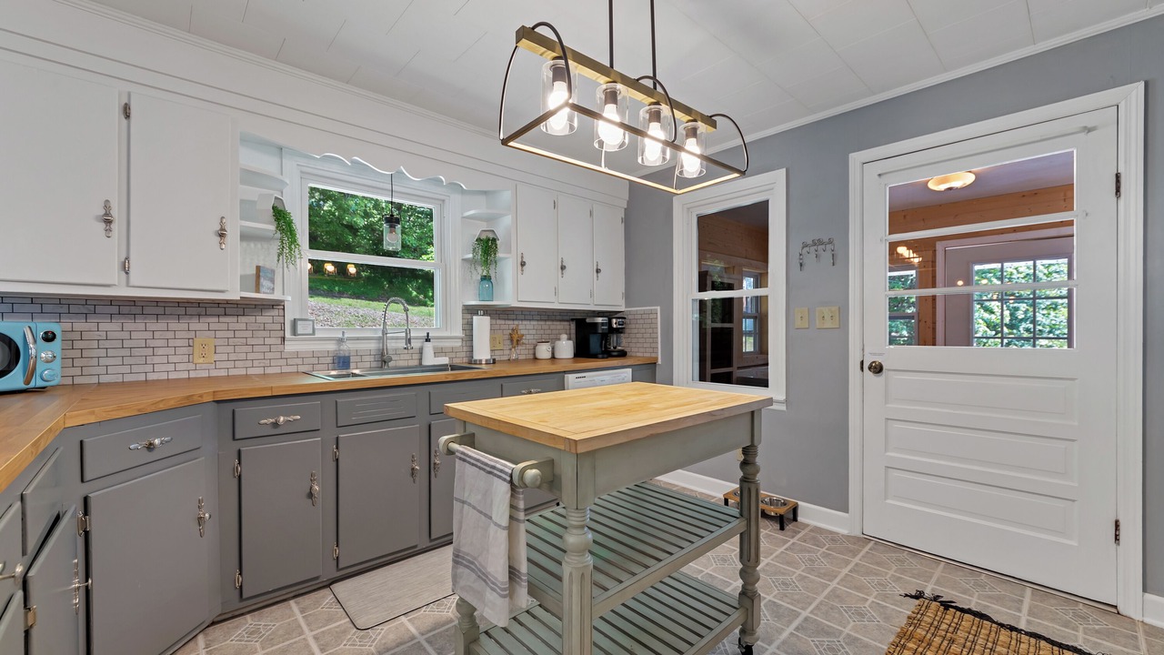 Photo of Kitchen in Burnsville