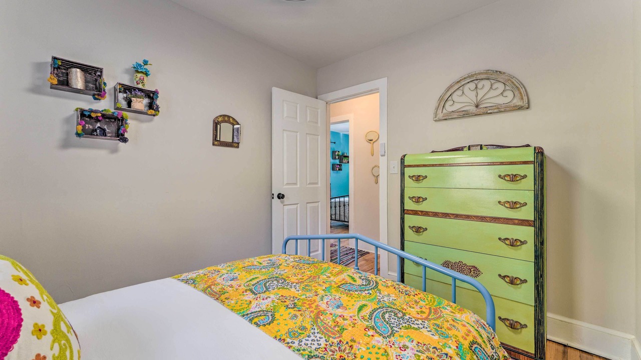 Photo of Bedroom in Bakersville