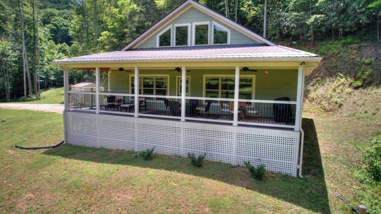 Photo of Outdoor in Hampton