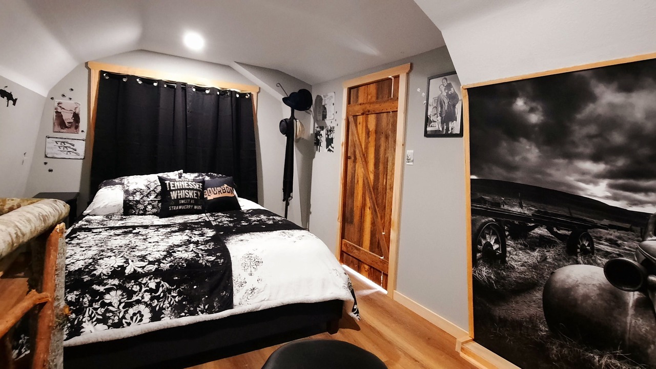 Photo of Bedroom in Butler
