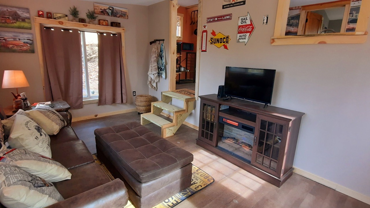 Photo of Livingroom in Butler