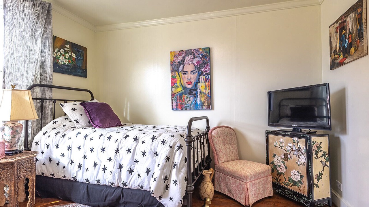Photo of Bedroom in Burnsville