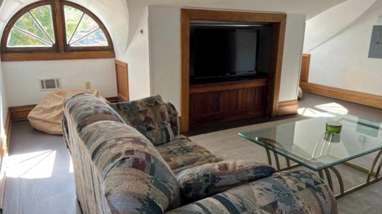 Photo of Livingroom in Charleston