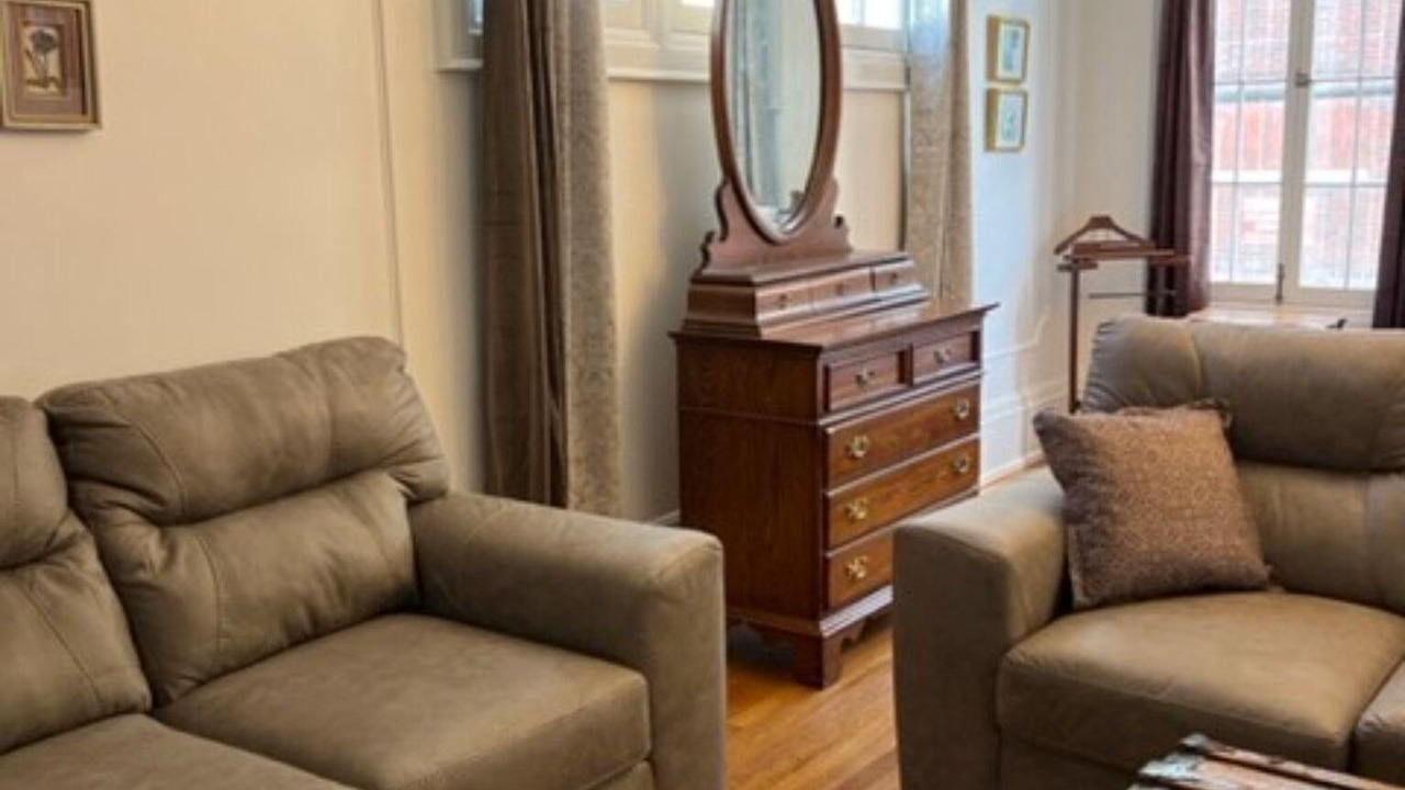 Photo of Livingroom in Charleston