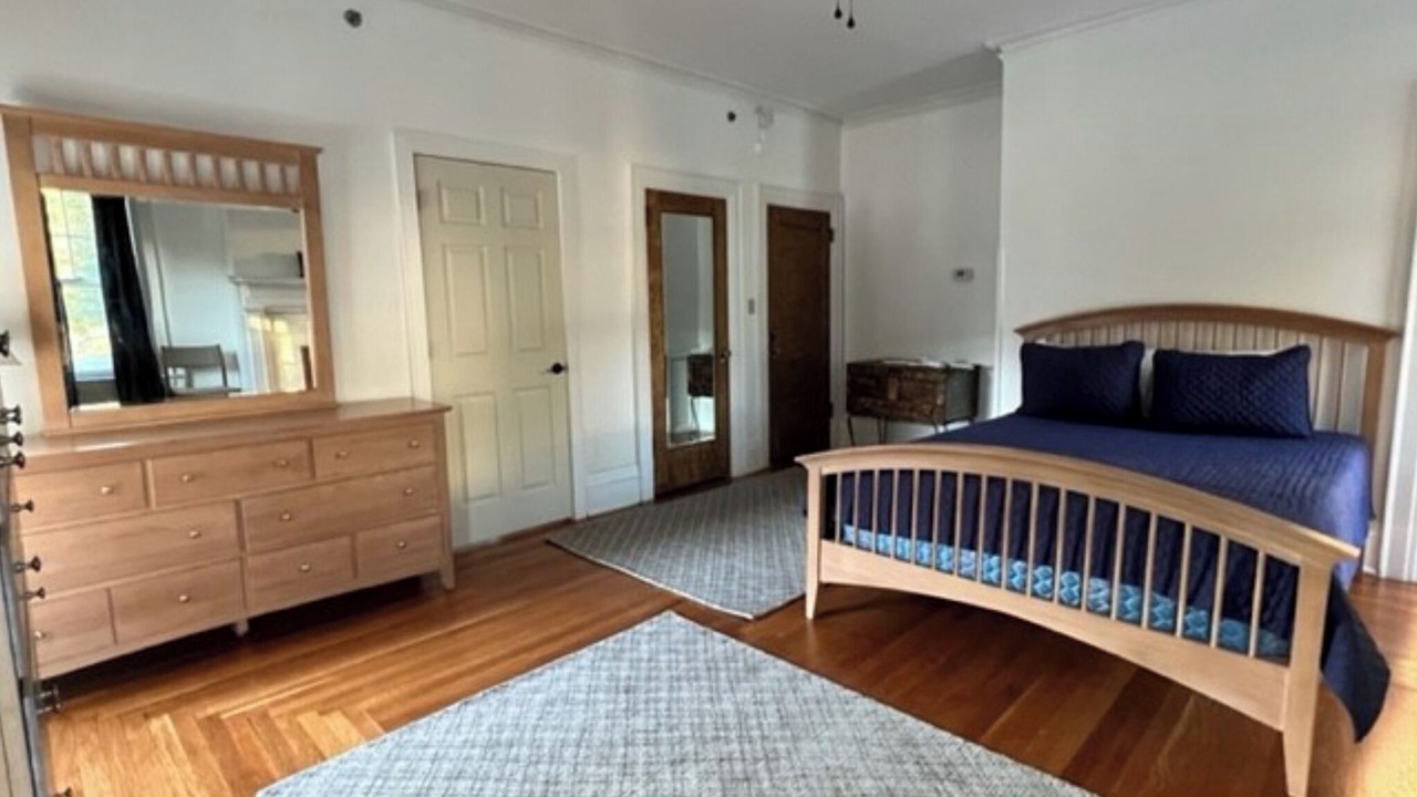 Photo of Bedroom in Charleston