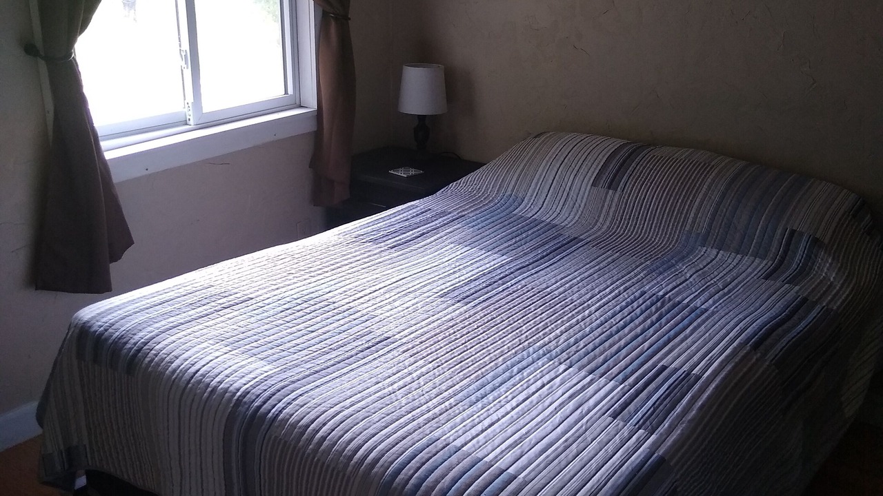 Photo of Bedroom in Gandeeville