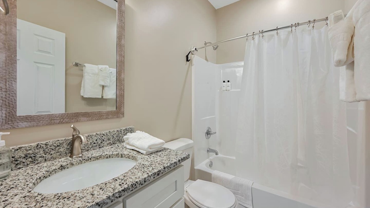 Photo of Bathroom in Hendersonville