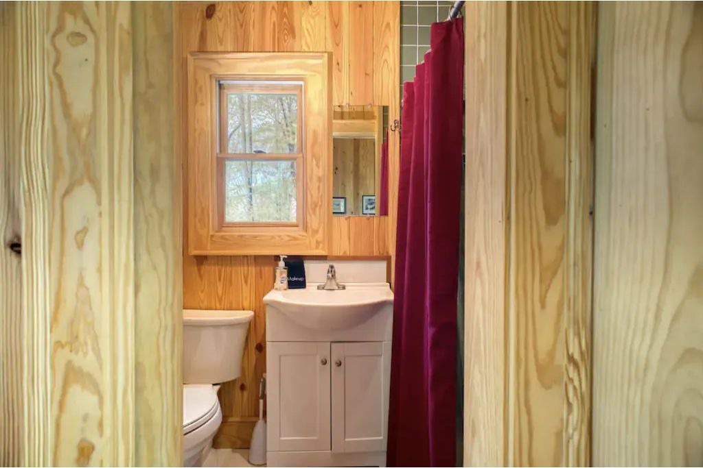 Photo of Bathroom in Chimney Rock